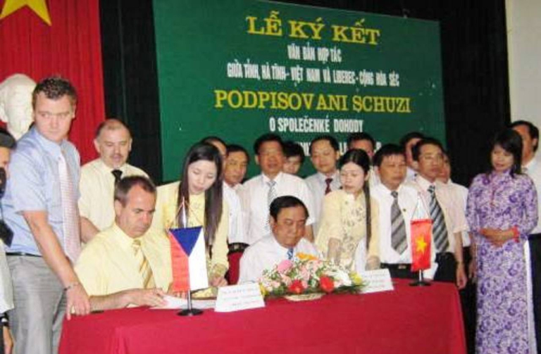 Krajská delegace přivezla z návštěvy Vietnamu Dohodu o spolupráci a zajímavé náměty pro podnikatele