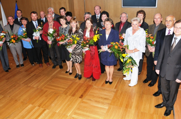 Dvacet oceněných pedagogů a dalších pracovníků ve školství za rok 2009