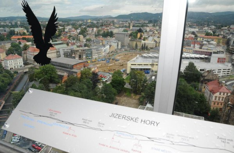Škrpálníci vyrazí tentokrát z mrakodrapu Libereckého kraje